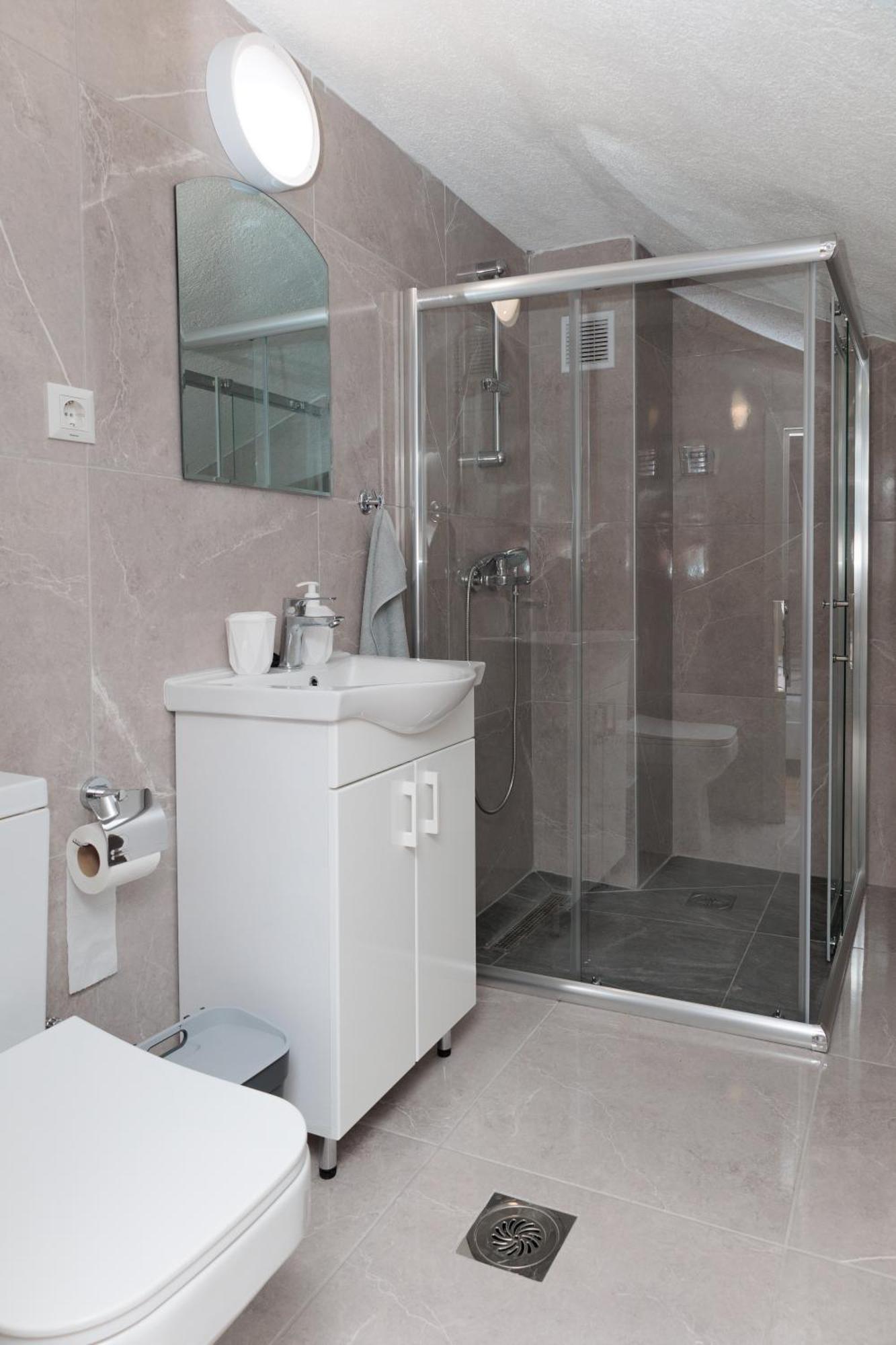 Albatross Guest House Bitola Buitenkant foto