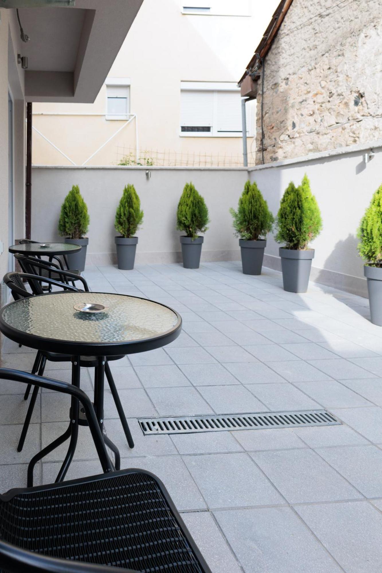 Albatross Guest House Bitola Buitenkant foto